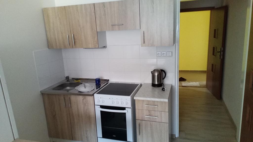 Aparthotel Usmev Ostrava Kültér fotó